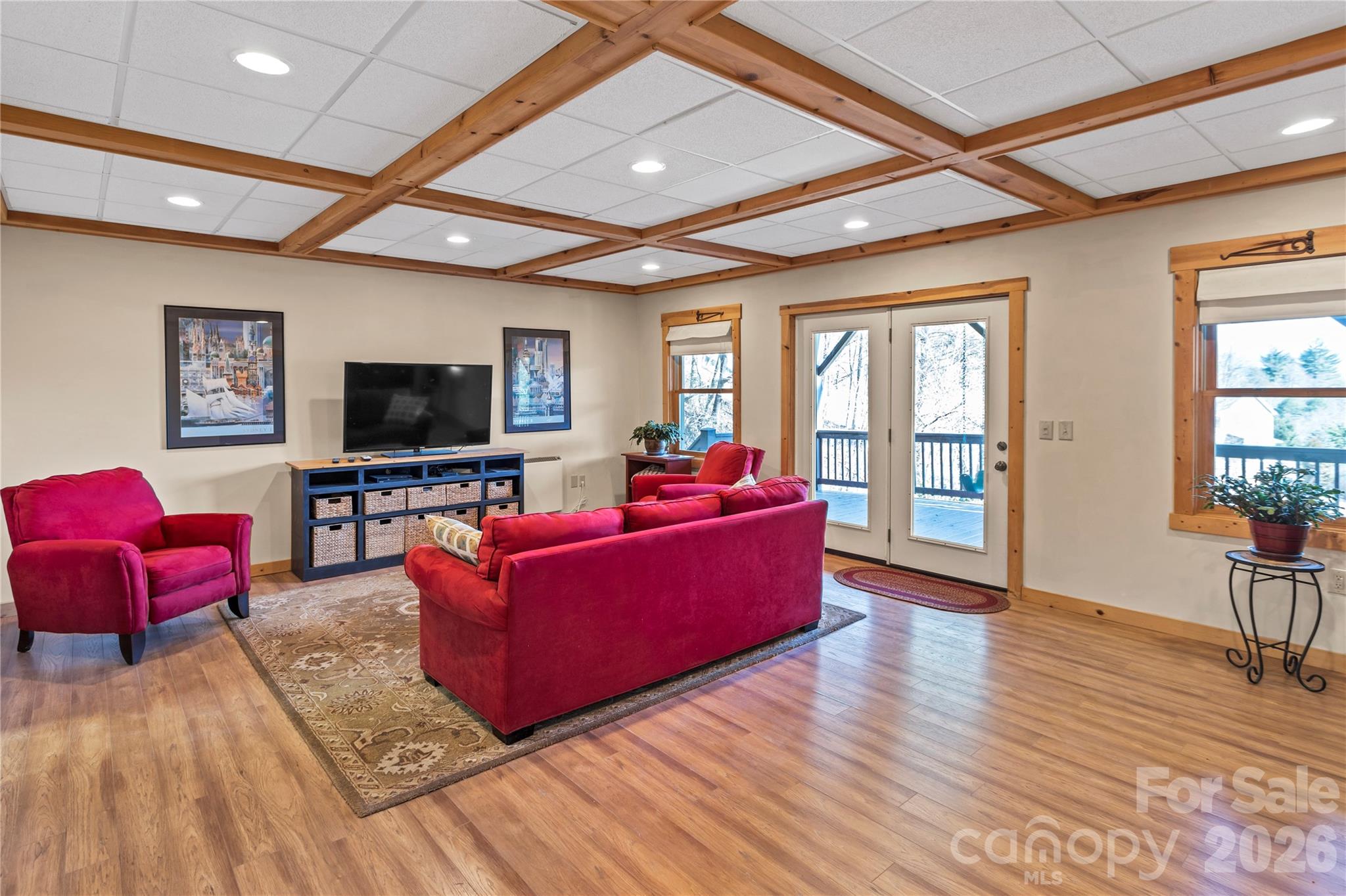 Village At The Glens - Residential