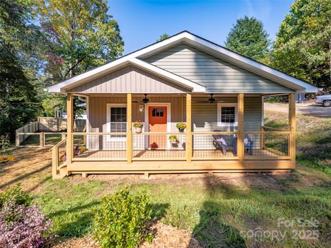 103 Wimberly Road Swannanoa NC 28778
