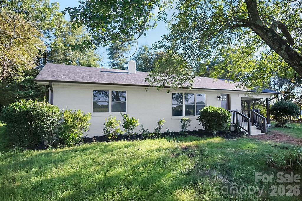 238 Davis Road
