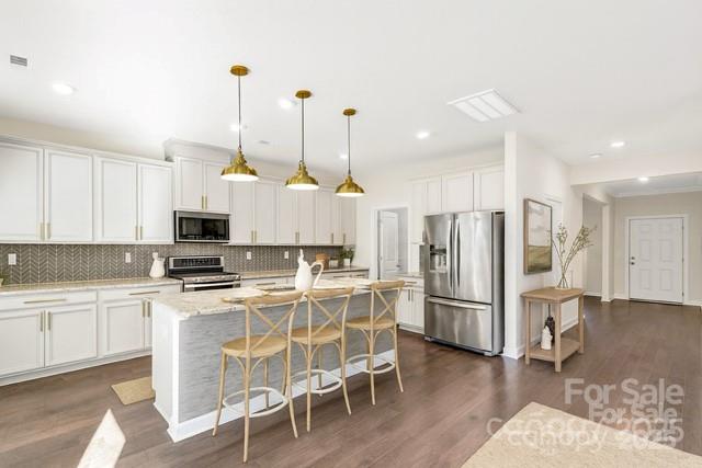 1027 Amberley Crossing Drive