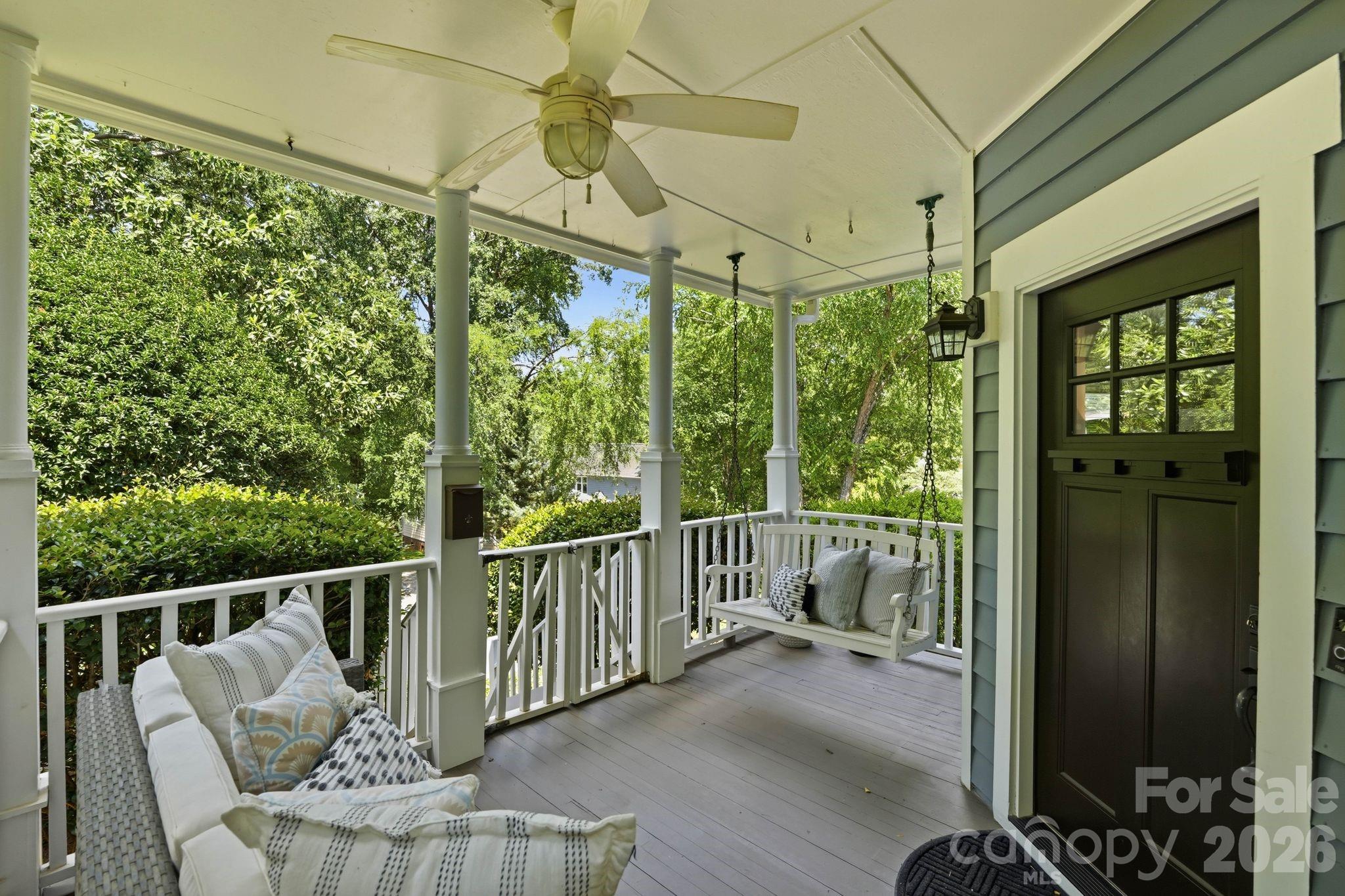 2009 Victorian Place