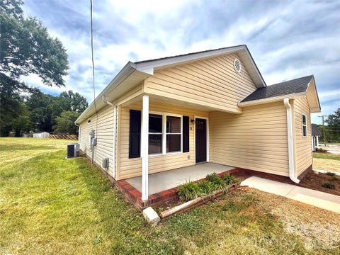 Photo of 121 S Beaver Street, Landis, NC 28088 (MLS # 4397337)