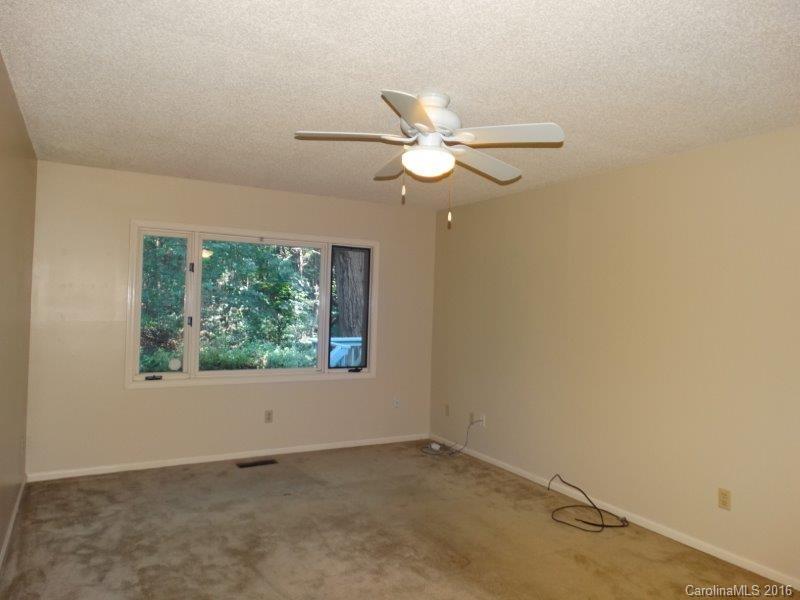 Sandy Pines - Residential