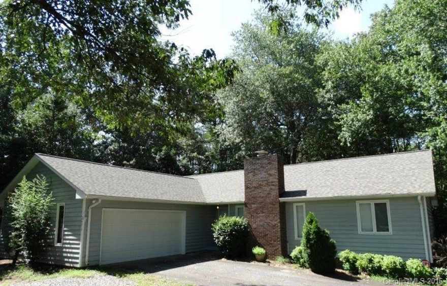 Sandy Pines ranch located on cul-de-sac wooded private lot .47 – Great room/dining room w/cathedral beamed ceiling, opening onto a screened porch with fan to enjoy a relaxation haven/deck with private rear yard – stone fireplace/gas logs, Large master bedroom/bath, large walk-in closet. Kitchen w/eat-in area/stainless refrigerator. Fresh neutral interior paint, roof 2015, hardwood/carpet, exterior painted within last few years. Double garage.