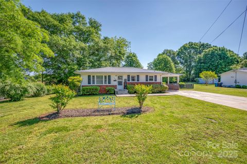 138 Hardin Road Forest City NC 28043