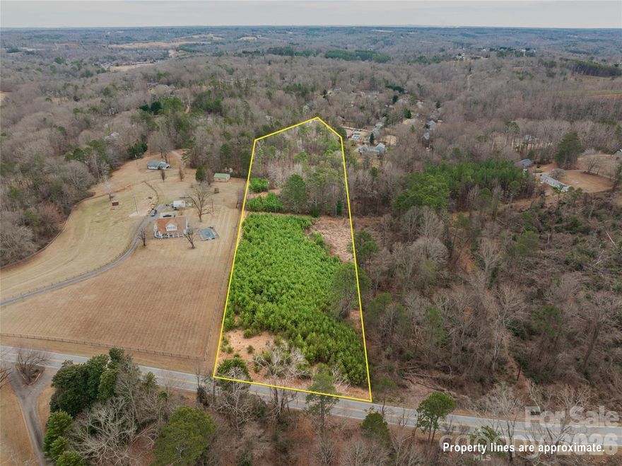 Unrestricted 6+ acre parcel with frontage on Highway 108. No HOA.

The land is largely level with a gentle slope, making it highly usable for a homesite, small farm, or long term investment. A mix of young pines and natural growth provides privacy while still offering flexibility to selectively clear and shape the setting to your vision.

With road frontage and easy access, this property offers multiple possibilities without the constraints of subdivision rules. Build, hold, create pasture, or design a private retreat. Strong location. Real opportunity.