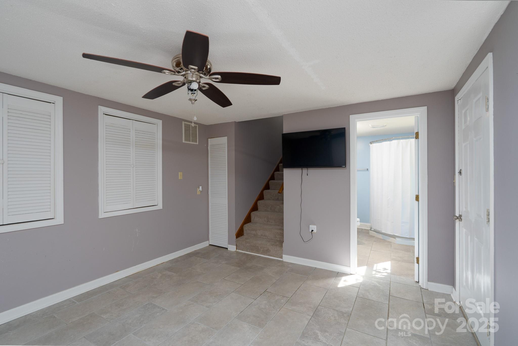 Tega Cay - Residential