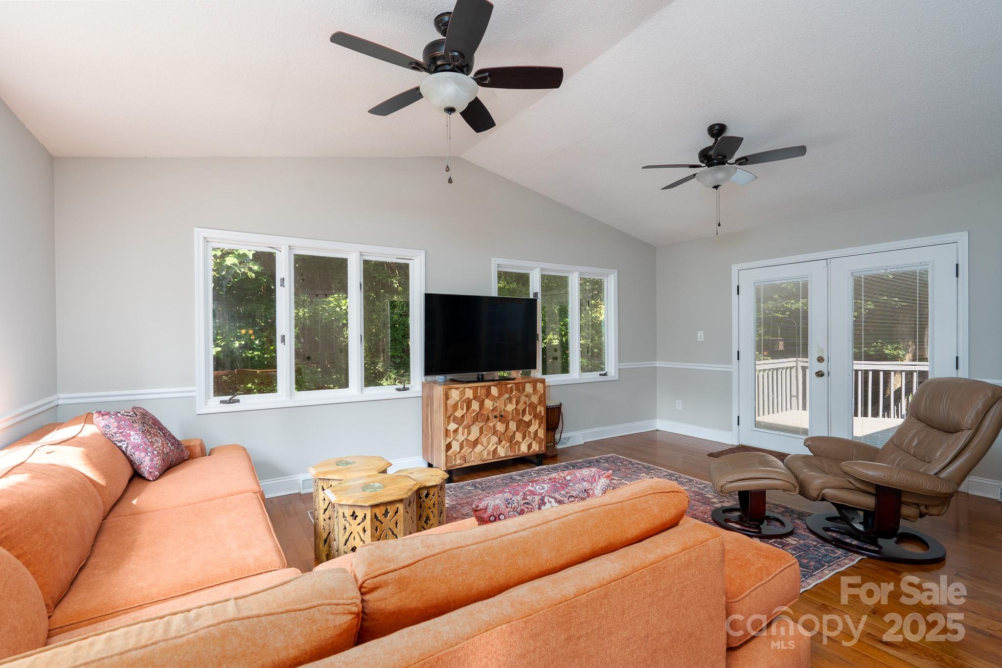 Tega Cay - Residential