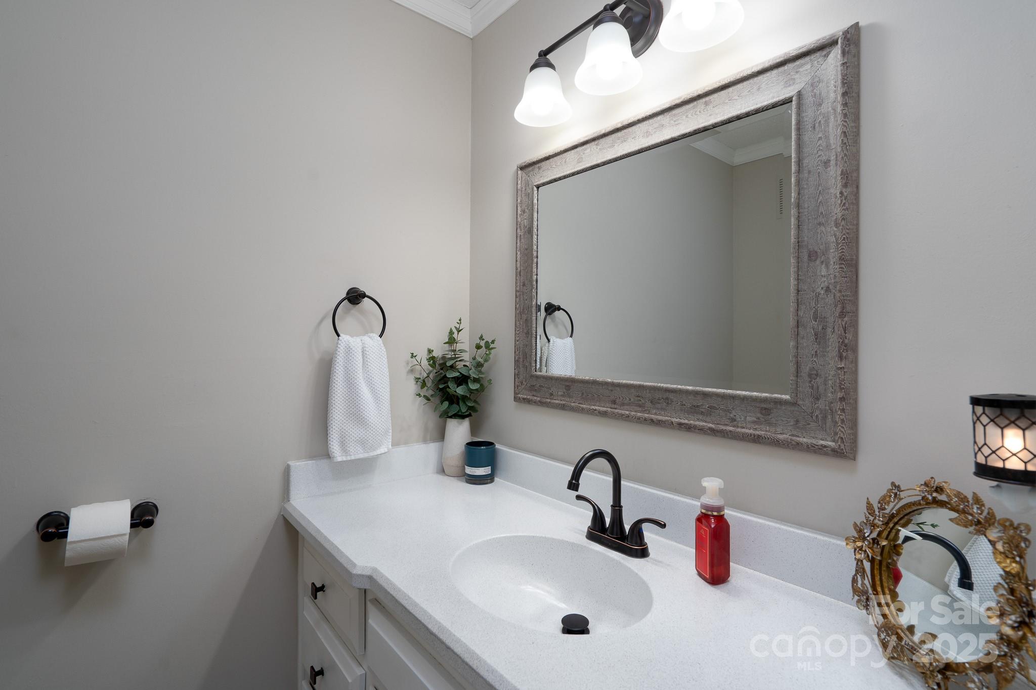 Tega Cay - Residential