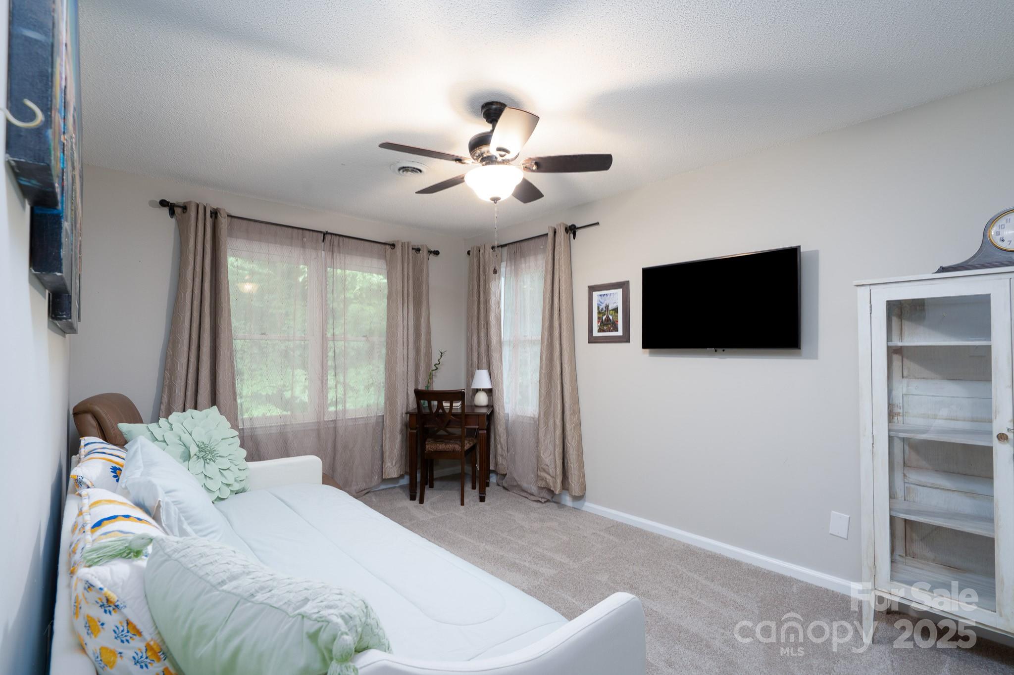 Tega Cay - Residential