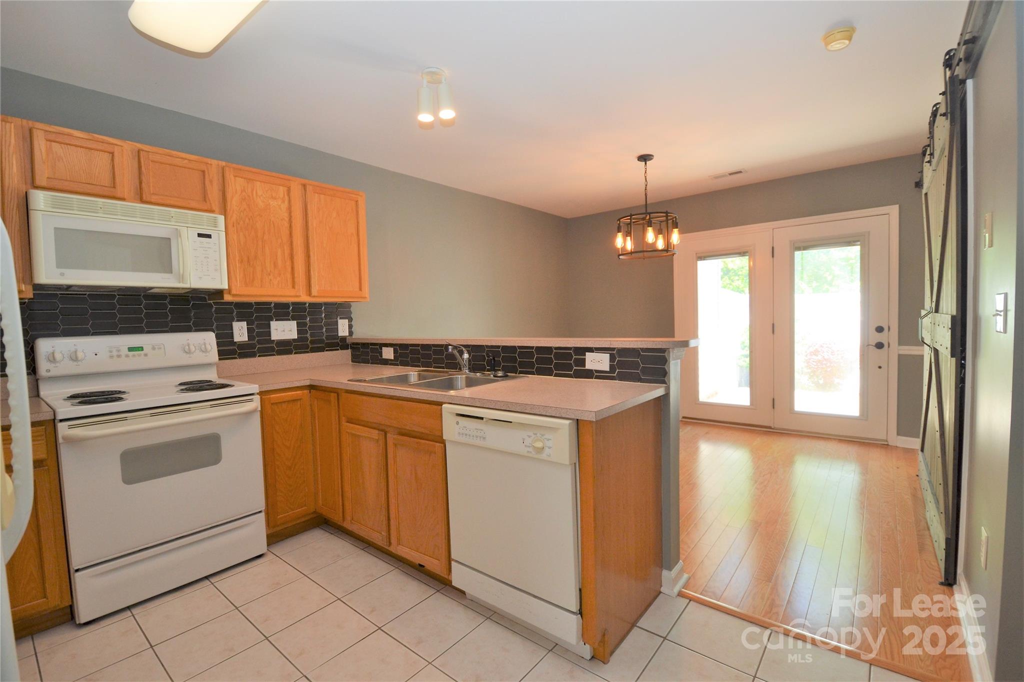 Autumn Woods - Residential Lease