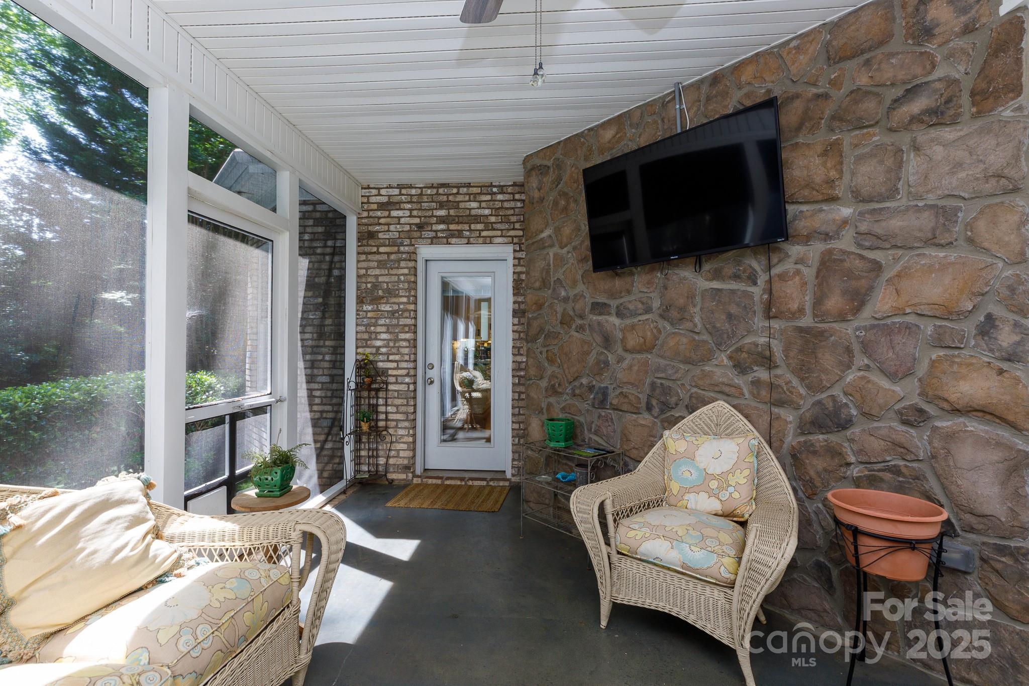 Downing Place - Residential