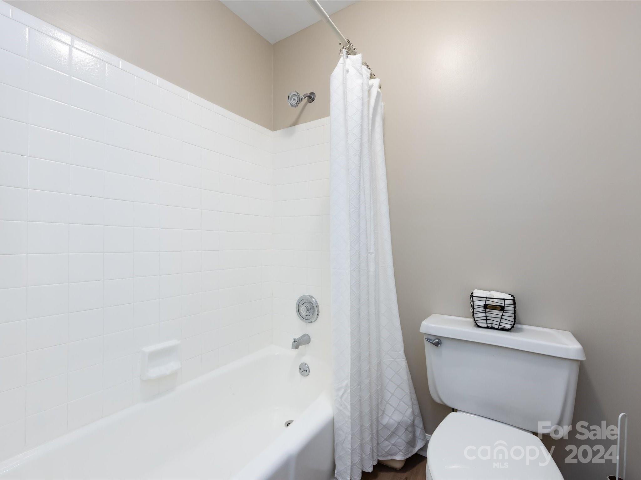 Rocky River Run - Residential