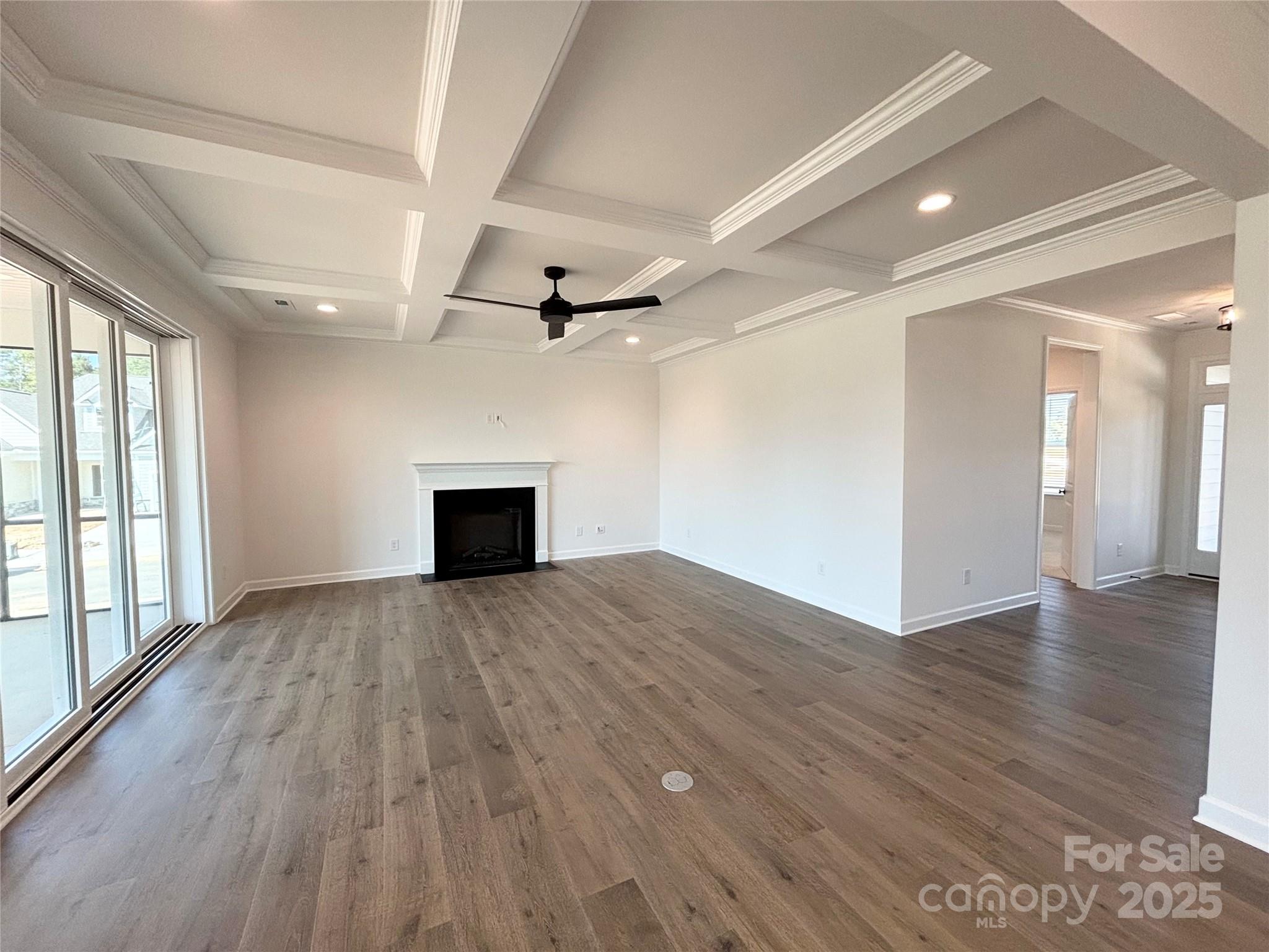 606 Brennan Street 37