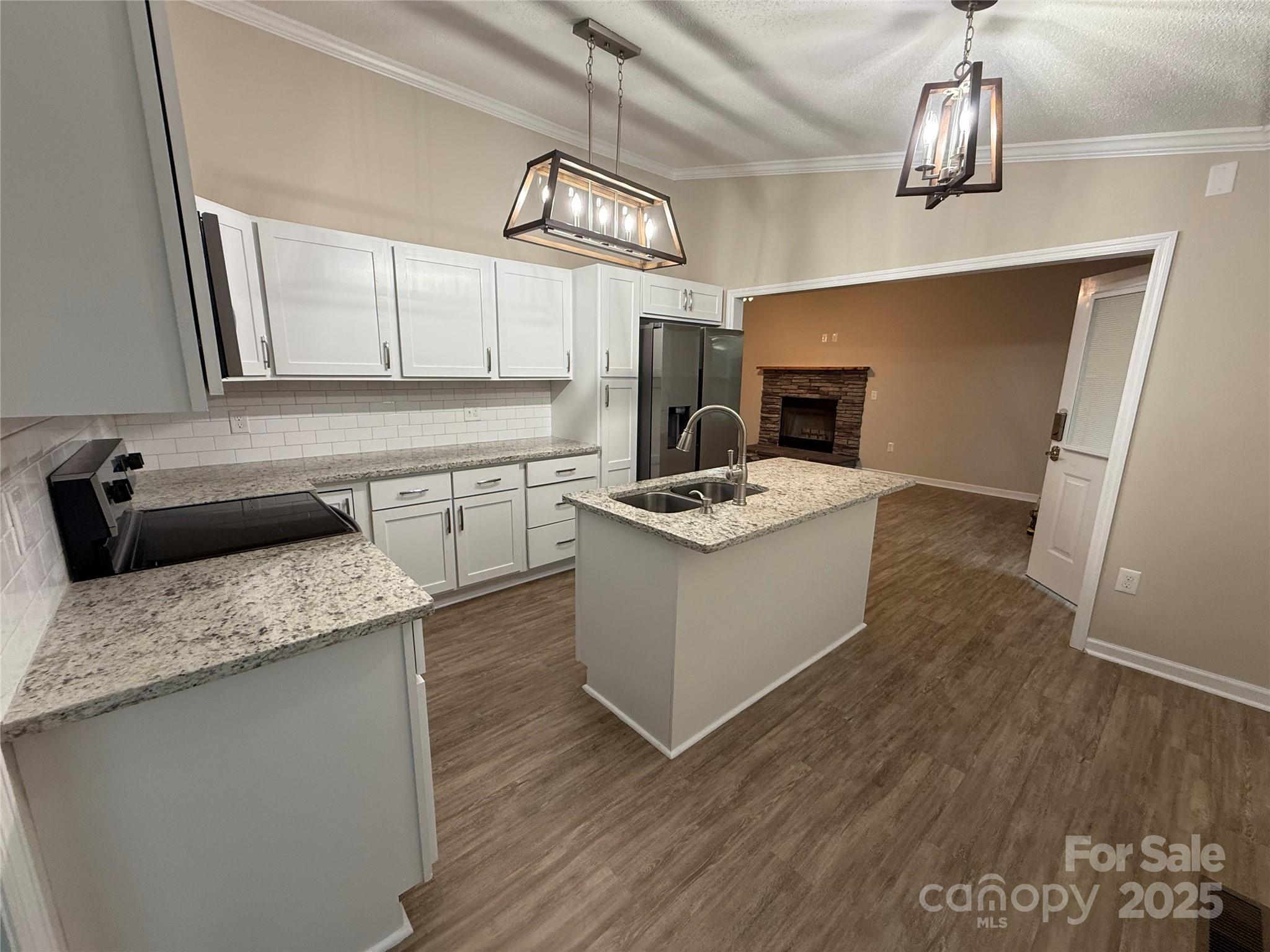 1030 Van Gogh Drive SW