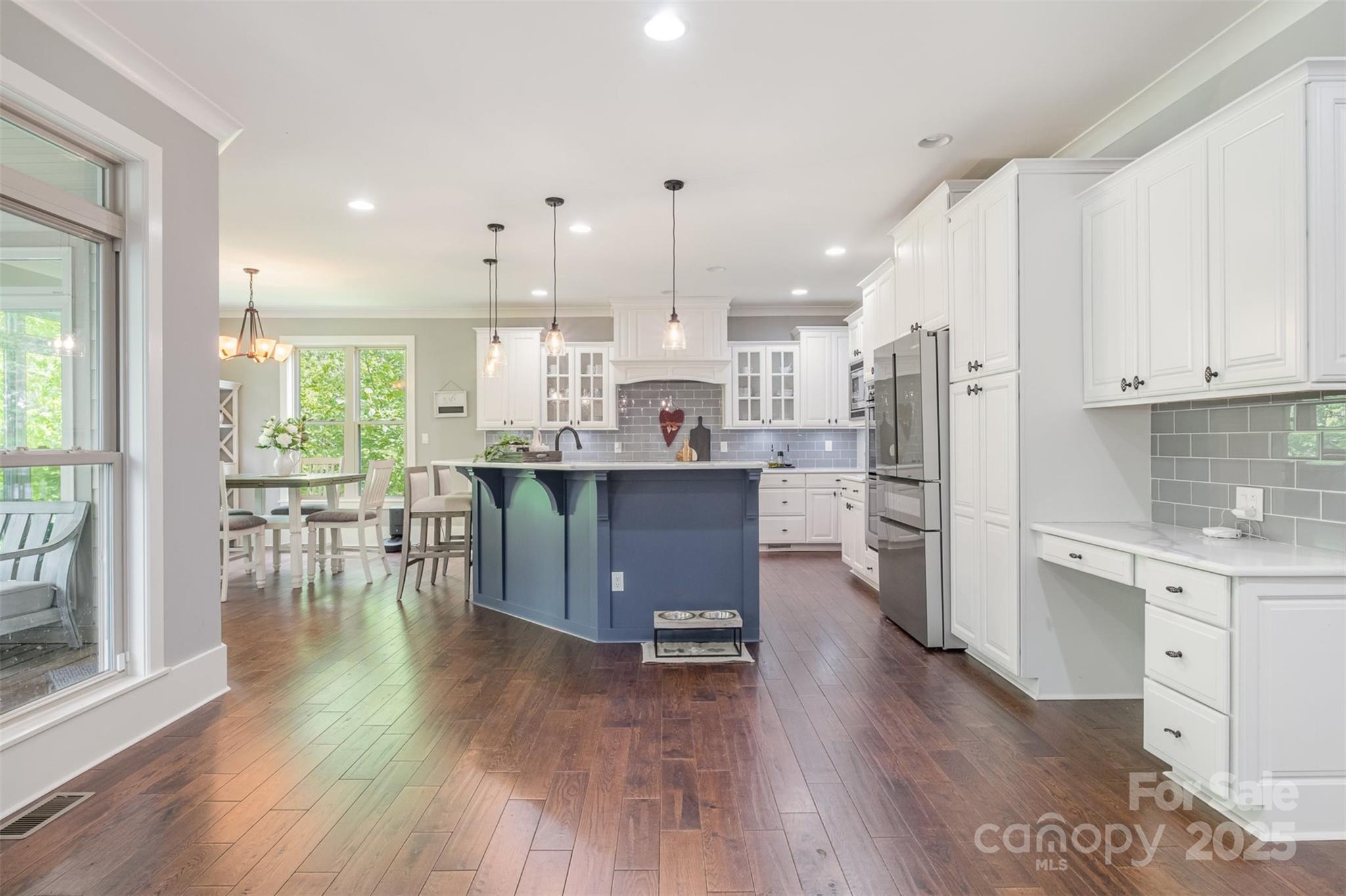 Mt Isle Harbor - Residential