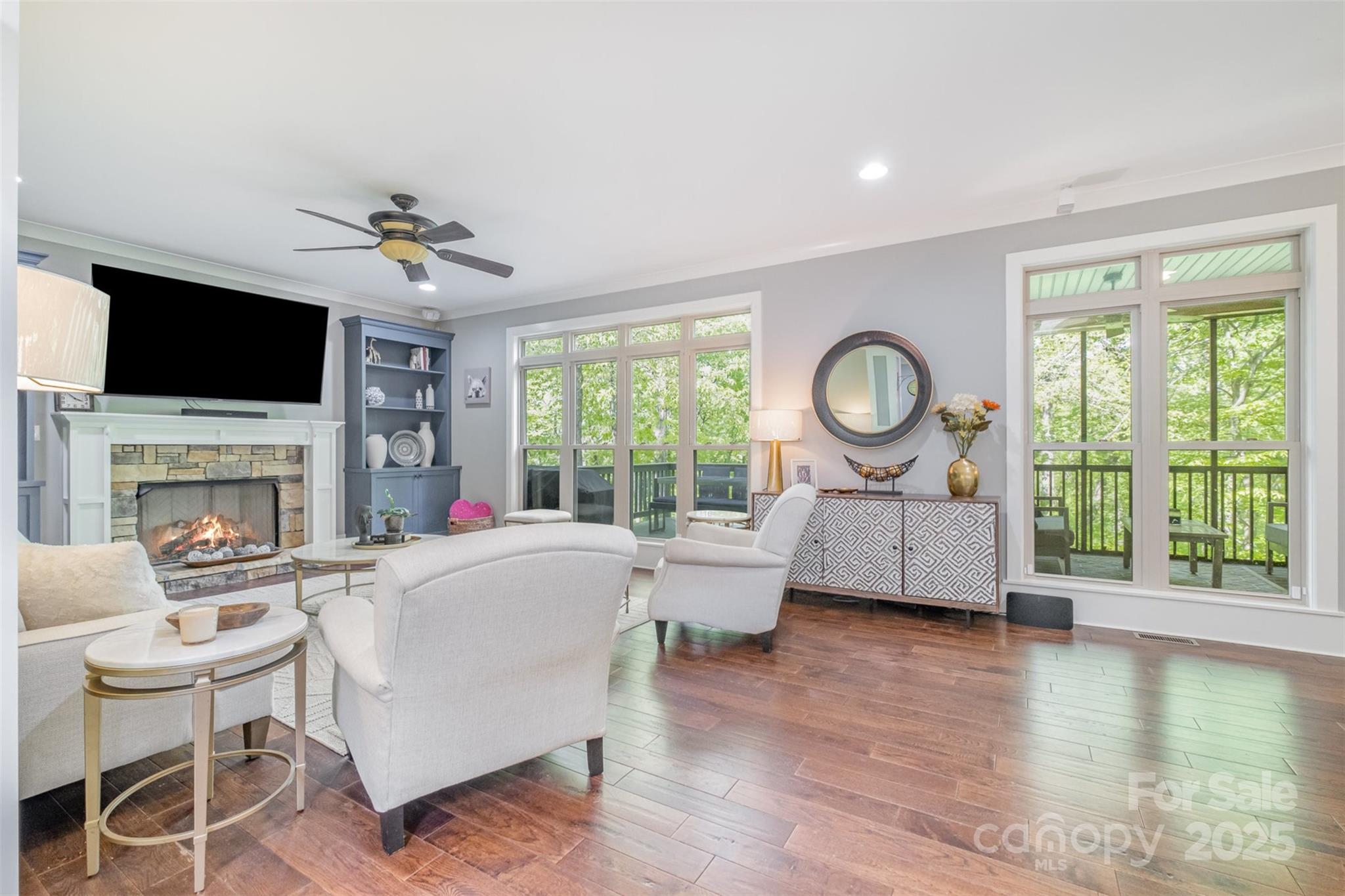 1713 Mt Isle Harbor Drive