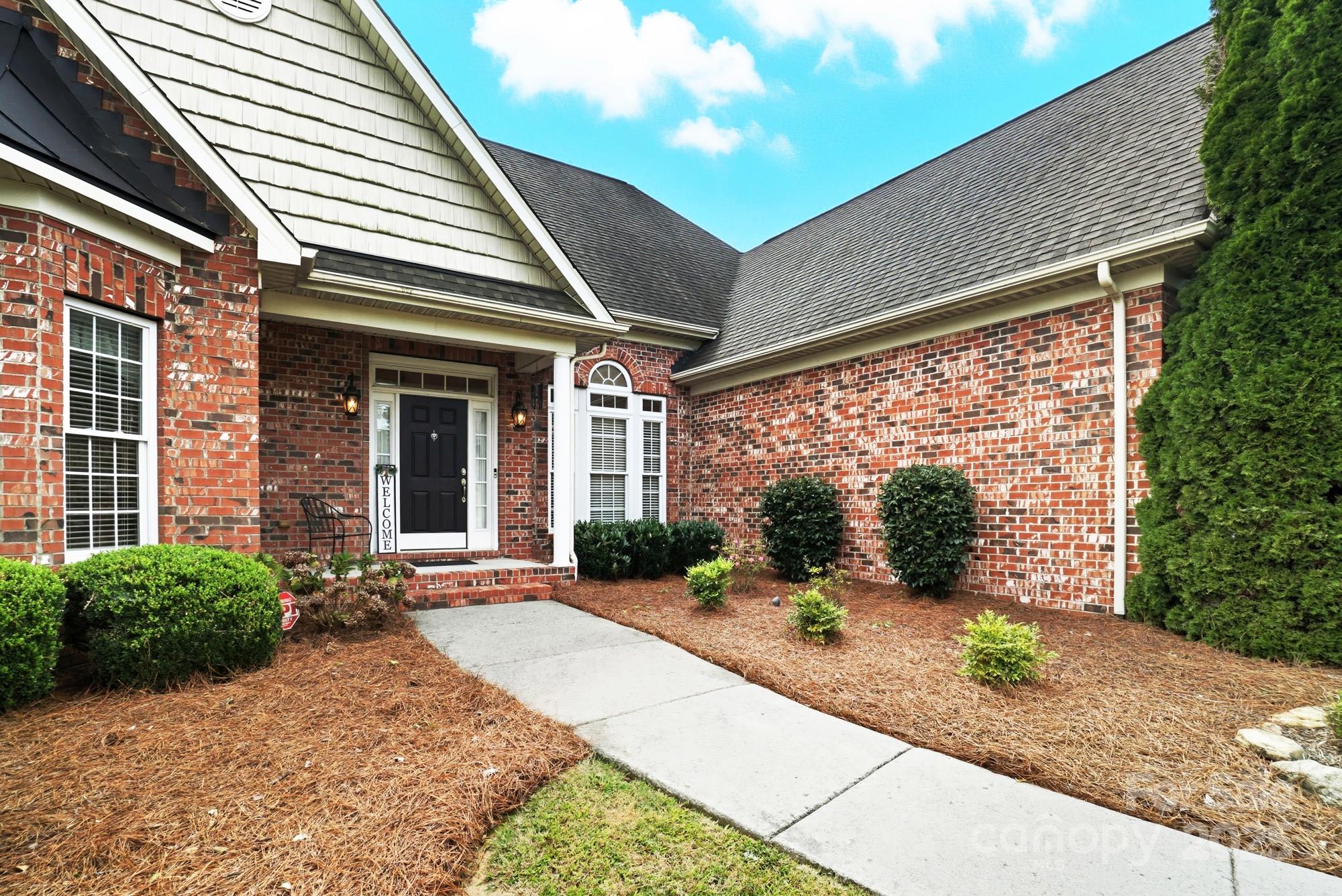 7935 Grimsby Circle