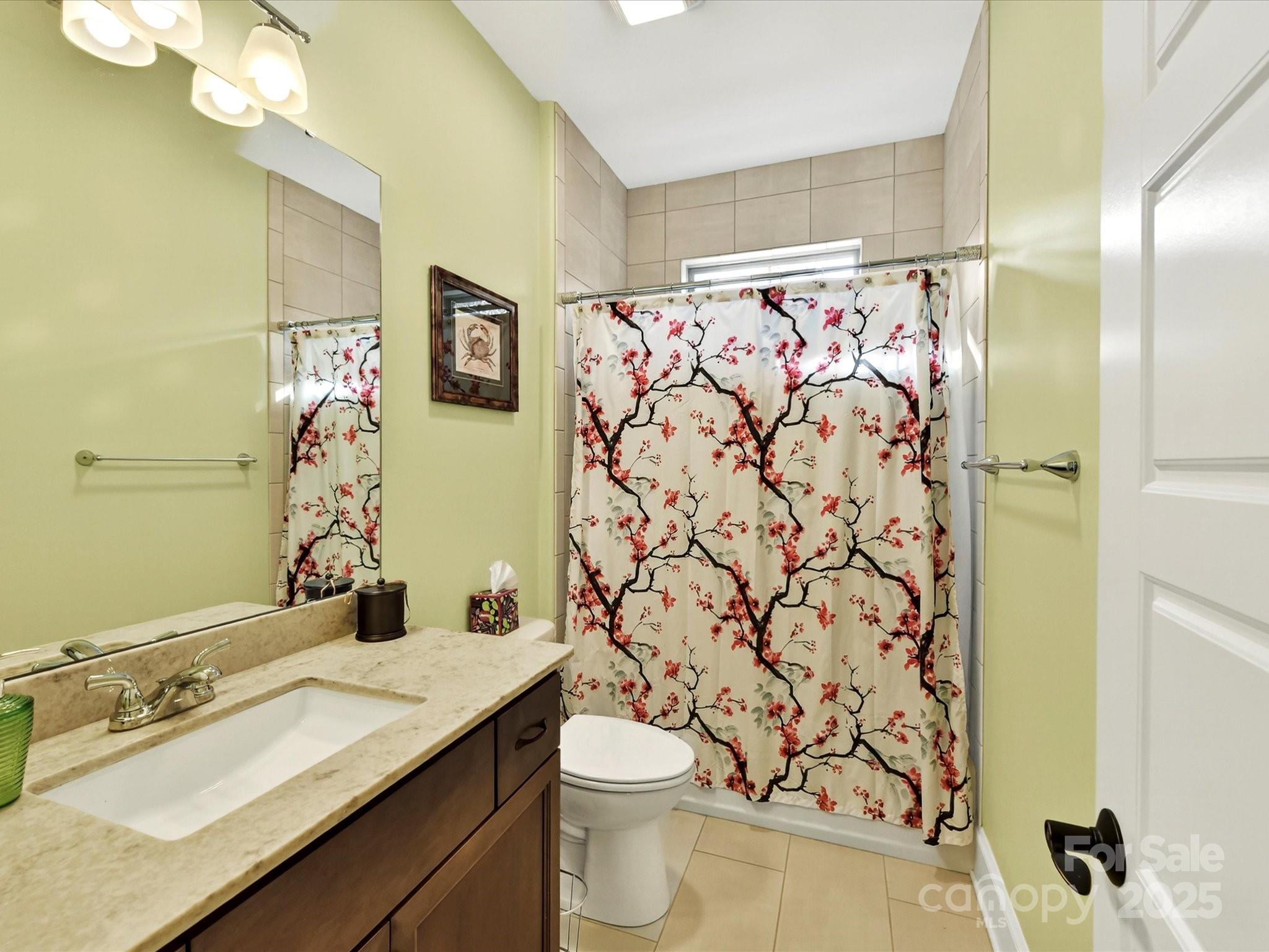 The Peninsula - Residential