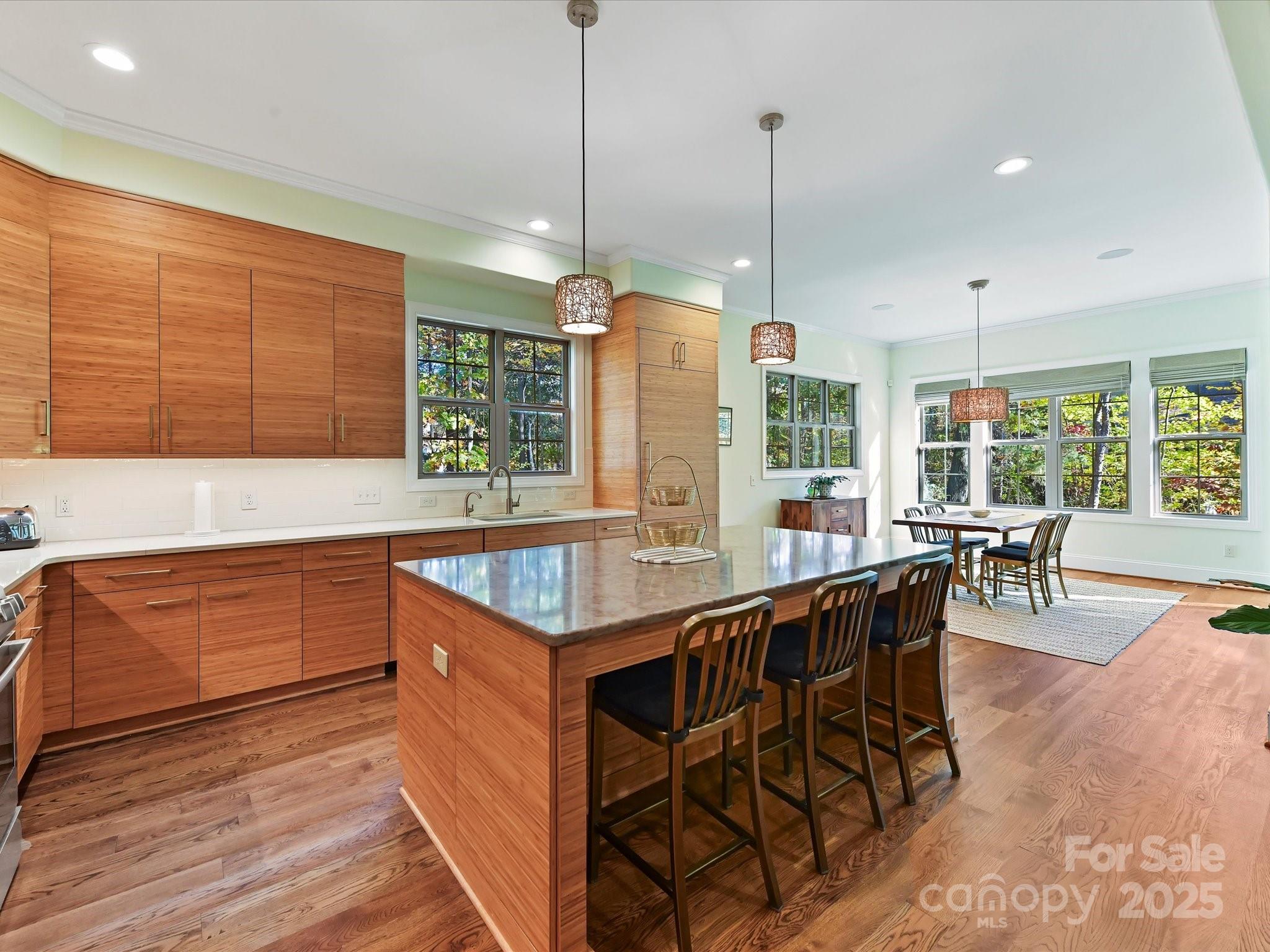 The Peninsula - Residential