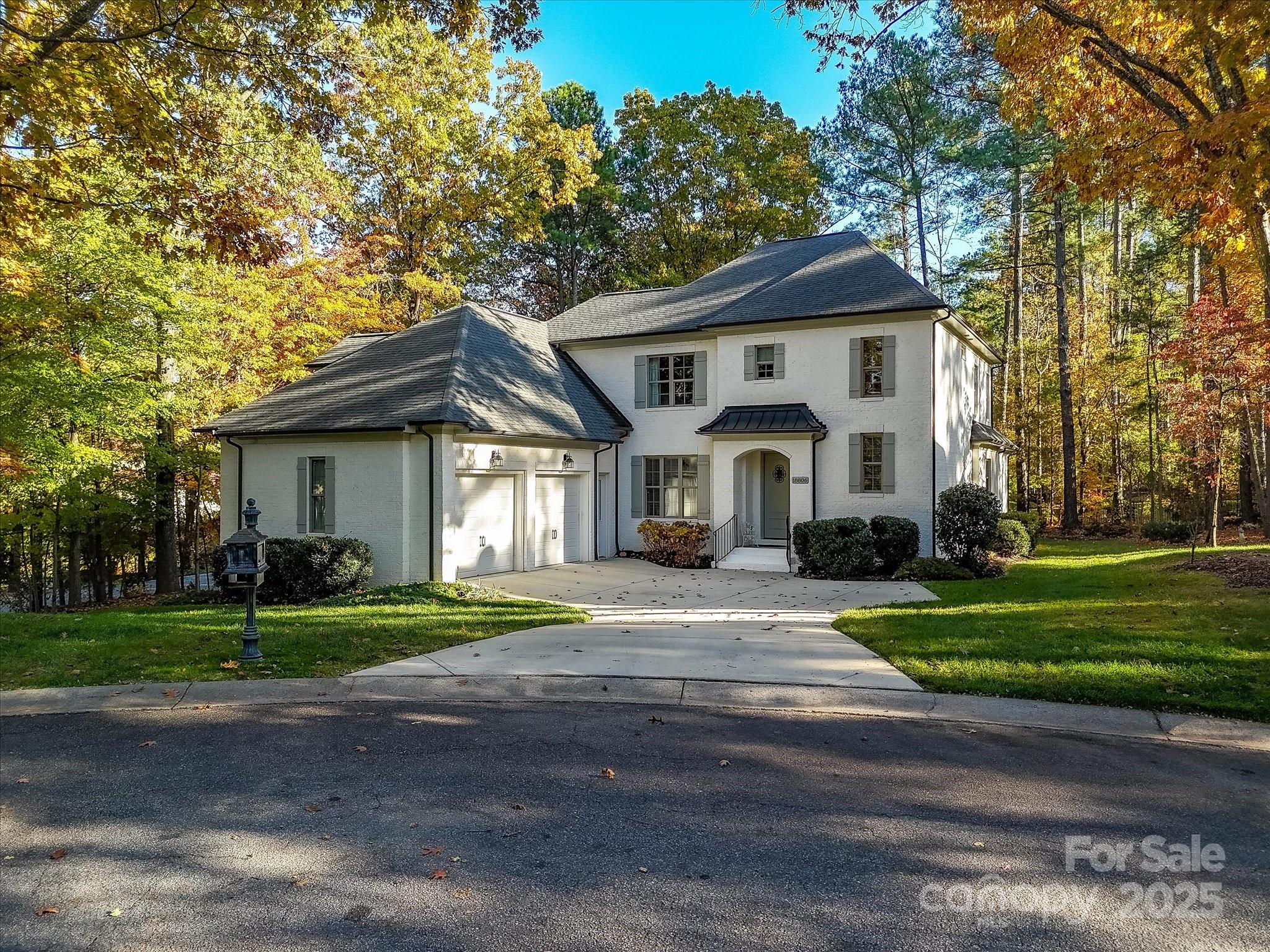 The Peninsula - Residential