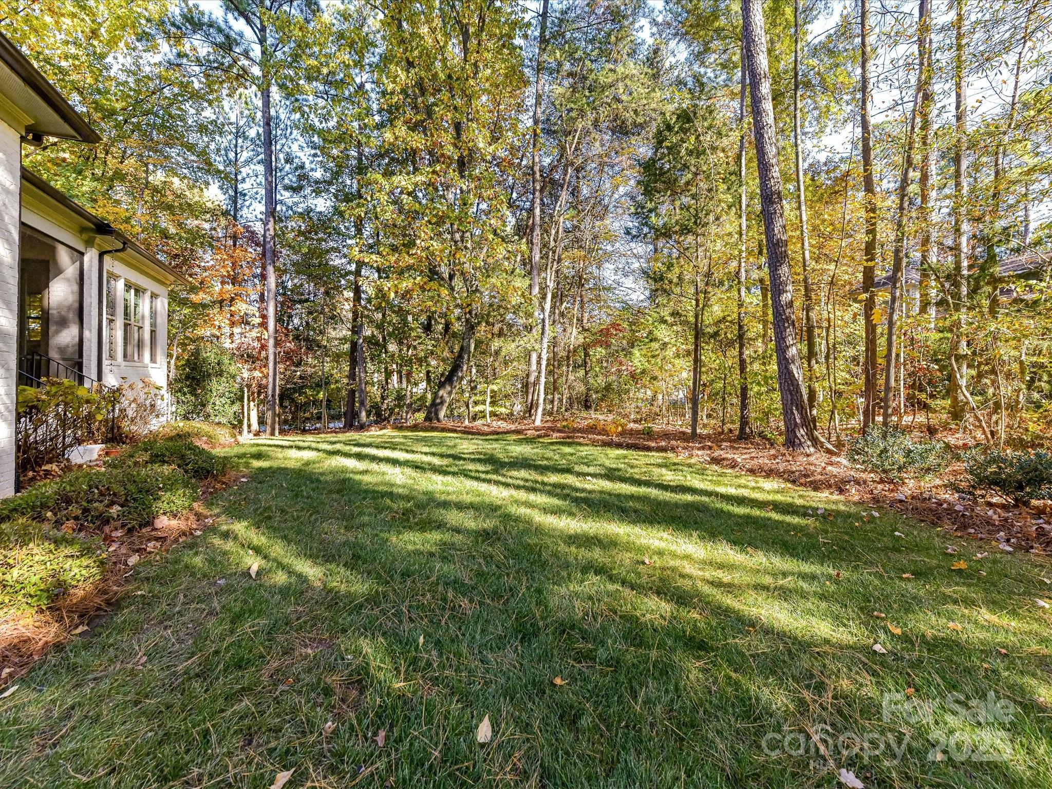 The Peninsula - Residential