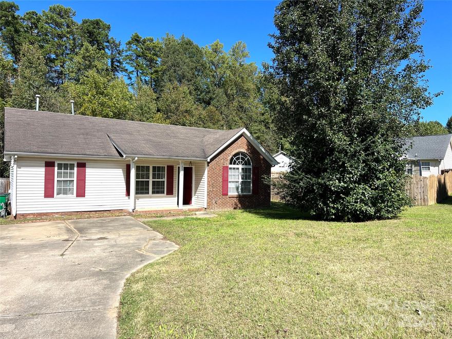 Discover your dream home in this stunning ranch-style residence nestled in a tranquil cul-de-sac near Uptown Charlotte. Boasting fresh, neutral paint throughout & gleaming LVP floors, this home features a spacious living room filled with natural light and a separate dining room adorned with a beautiful light fixture. The kitchen is a chef’s delight with oak cabinetry and ample counter and cabinet space. The master bedroom offers a vaulted ceiling and a luxurious master bath with a garden tub, while additional bedrooms provide plenty of space for family or guests. Conveniently located with easy access to I-85 and I-485, this home is close to dining, the airport, the Outlet Mall, and the Whitewater Center. Don't miss out on this exceptional opportunity to own a charming and spacious home in a sought-after location!