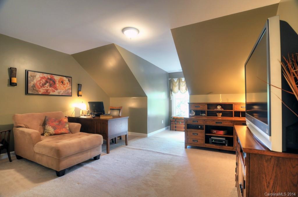 Regent Park - Residential