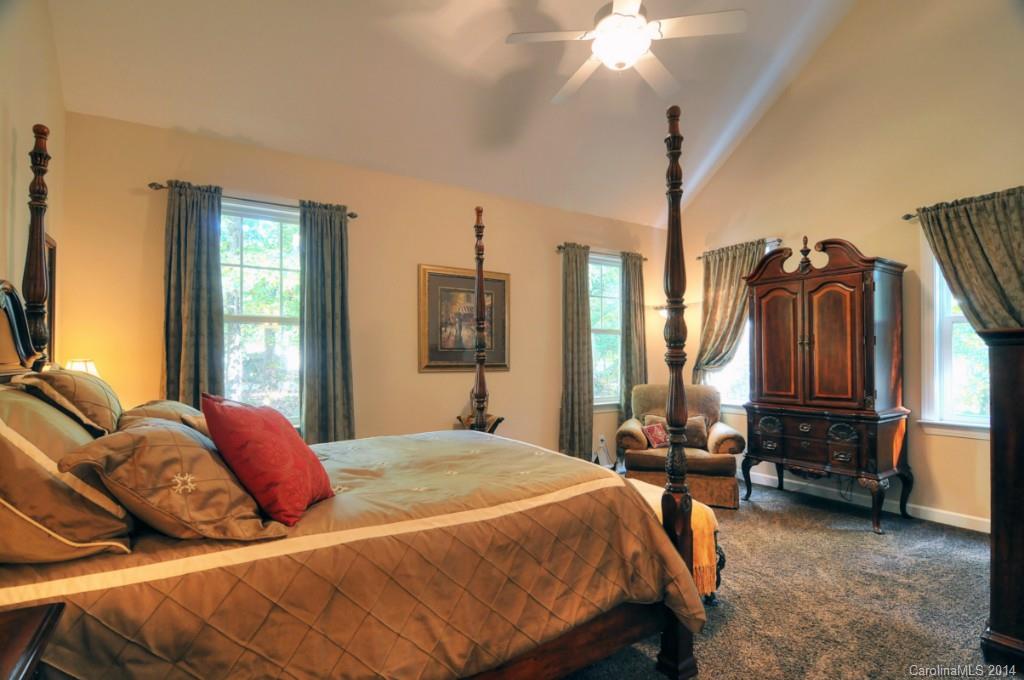 Regent Park - Residential