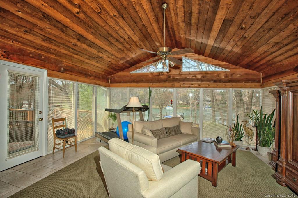 Deep Cove - Residential