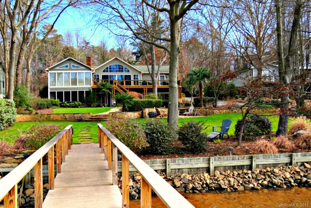Deep Cove - Residential