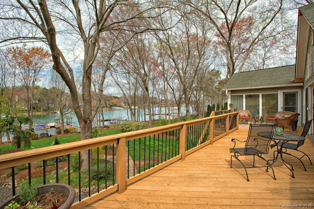Deep Cove - Residential