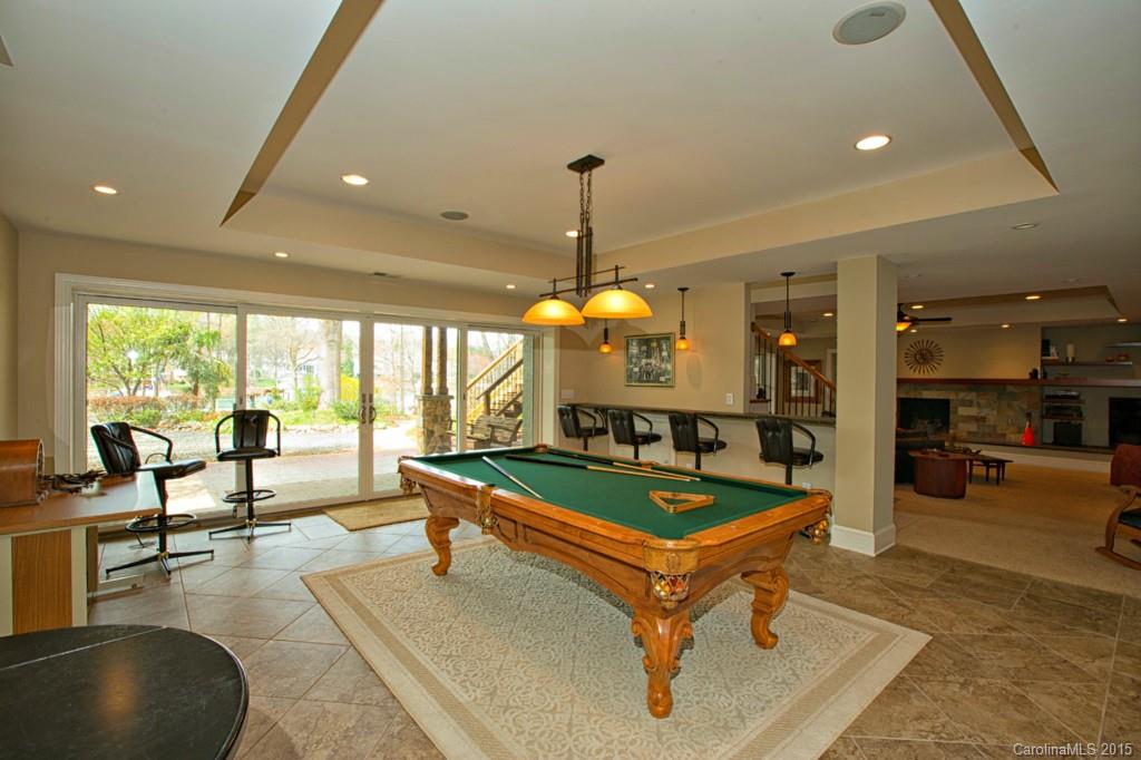 Deep Cove - Residential
