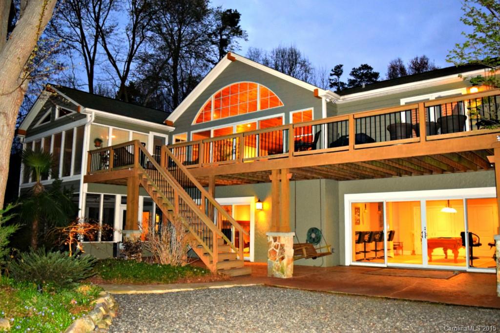 Deep Cove - Residential