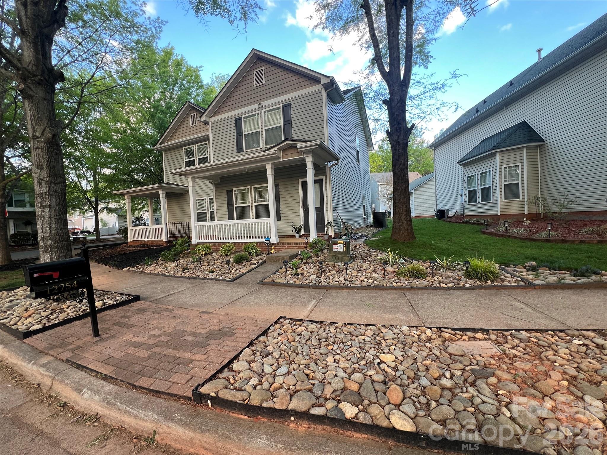 12754 Cross Dale Drive