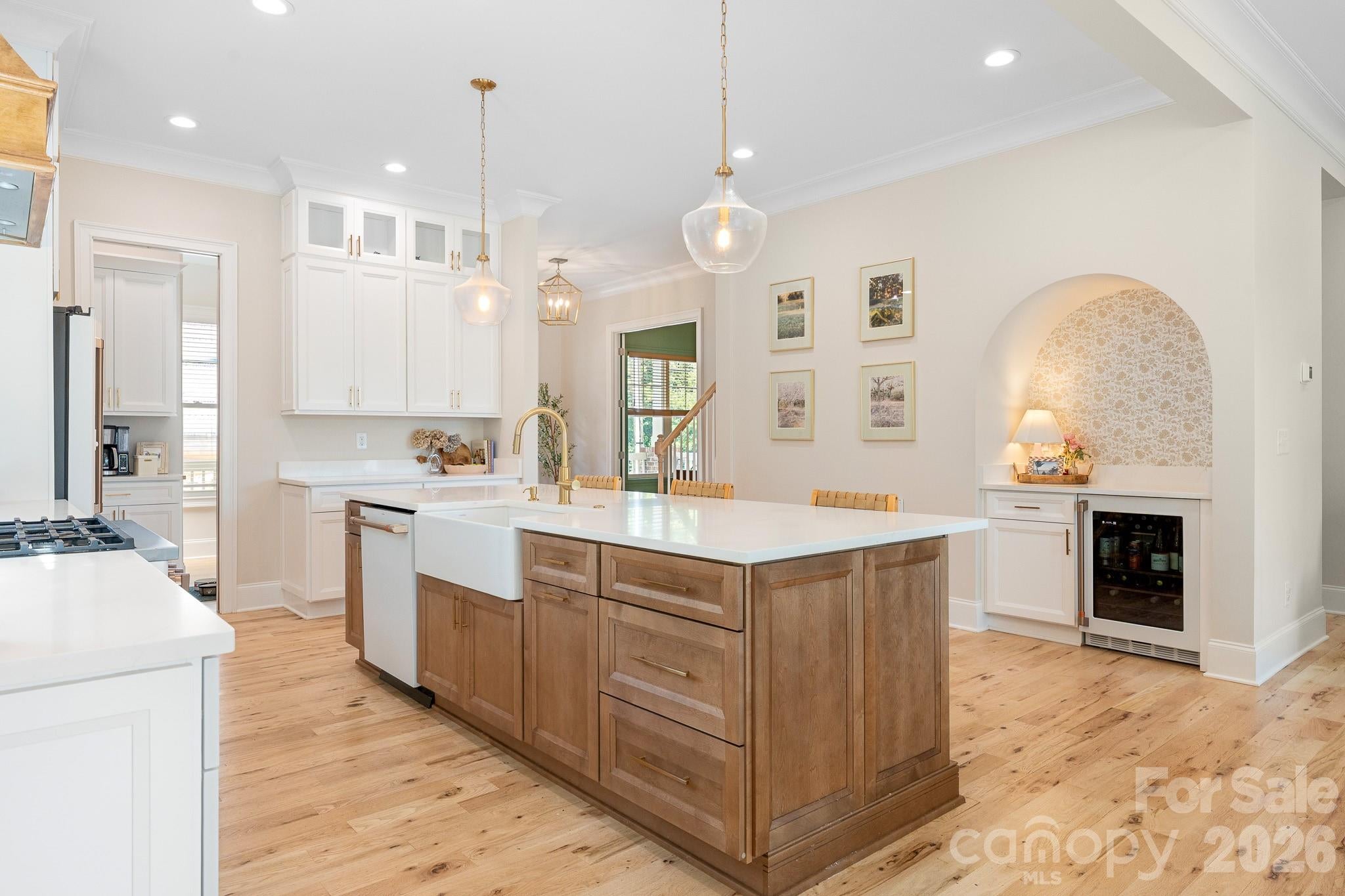 2800 Hilliard Drive