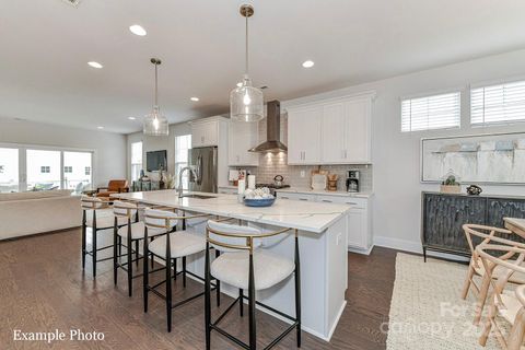 216 Wesser Street 6 Davidson NC 28036