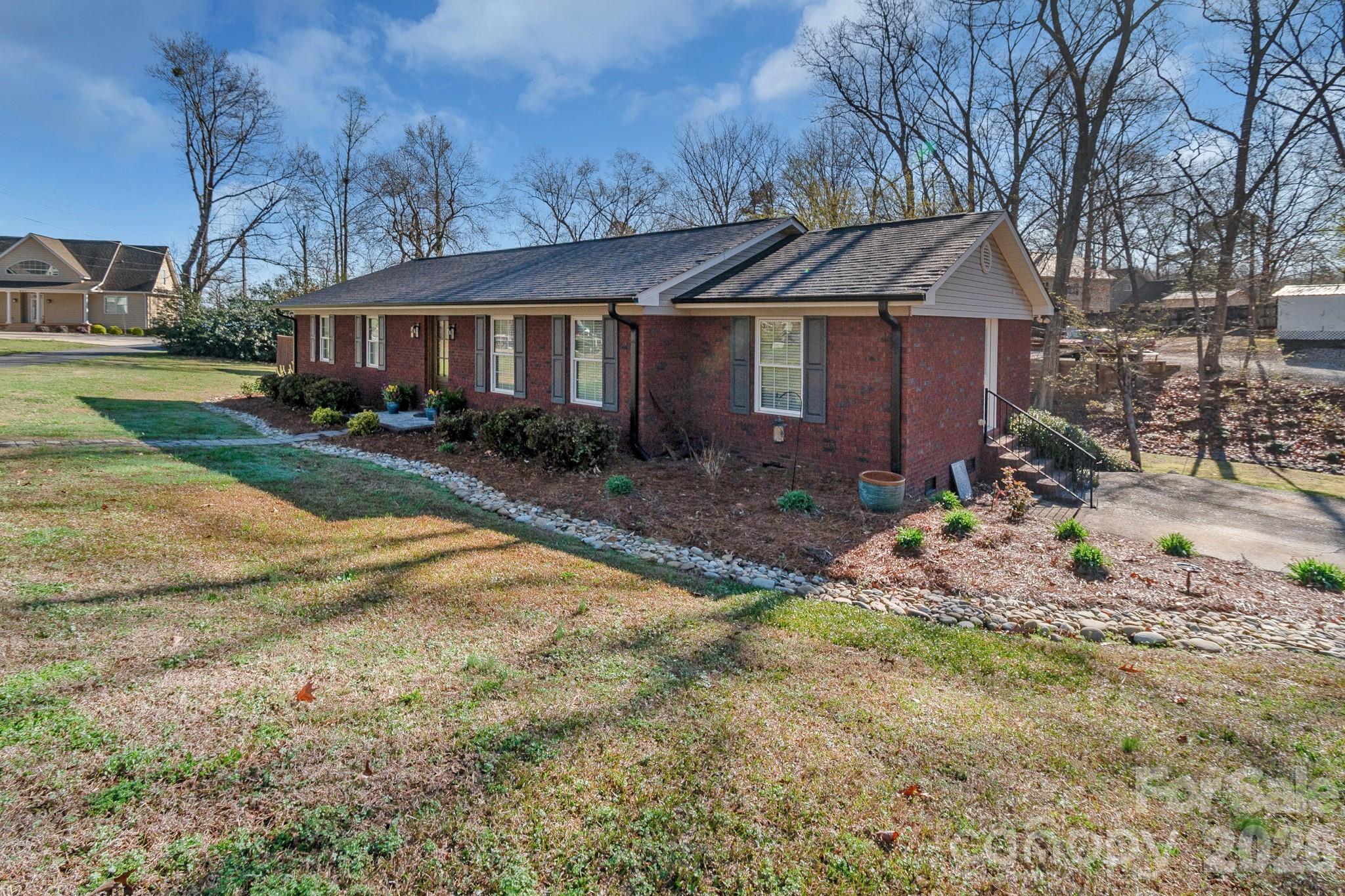 572 Acorn Acres Road