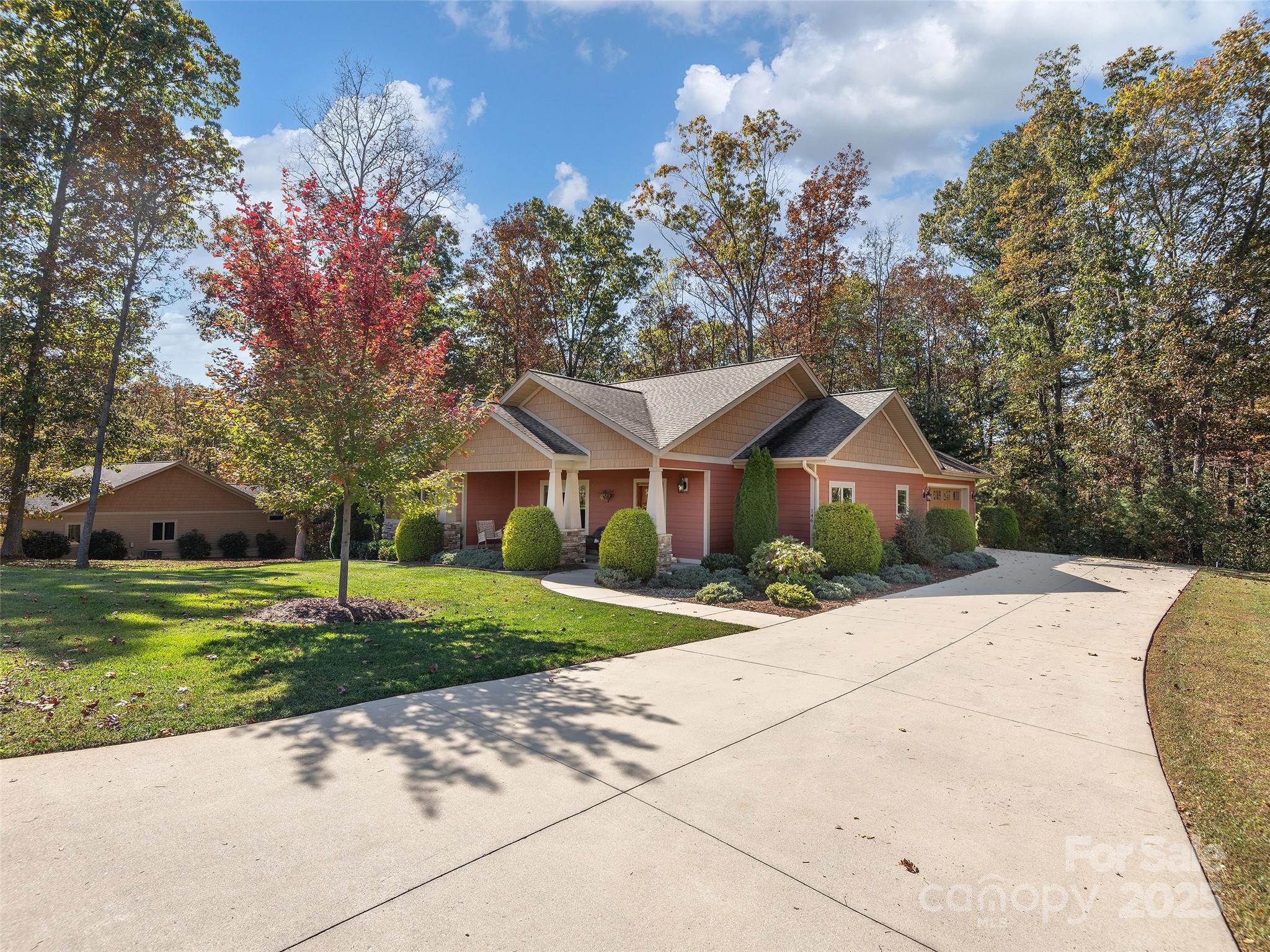 146 Sapphire Place