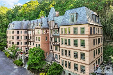 185 Macon Avenue B10 Asheville NC 28804