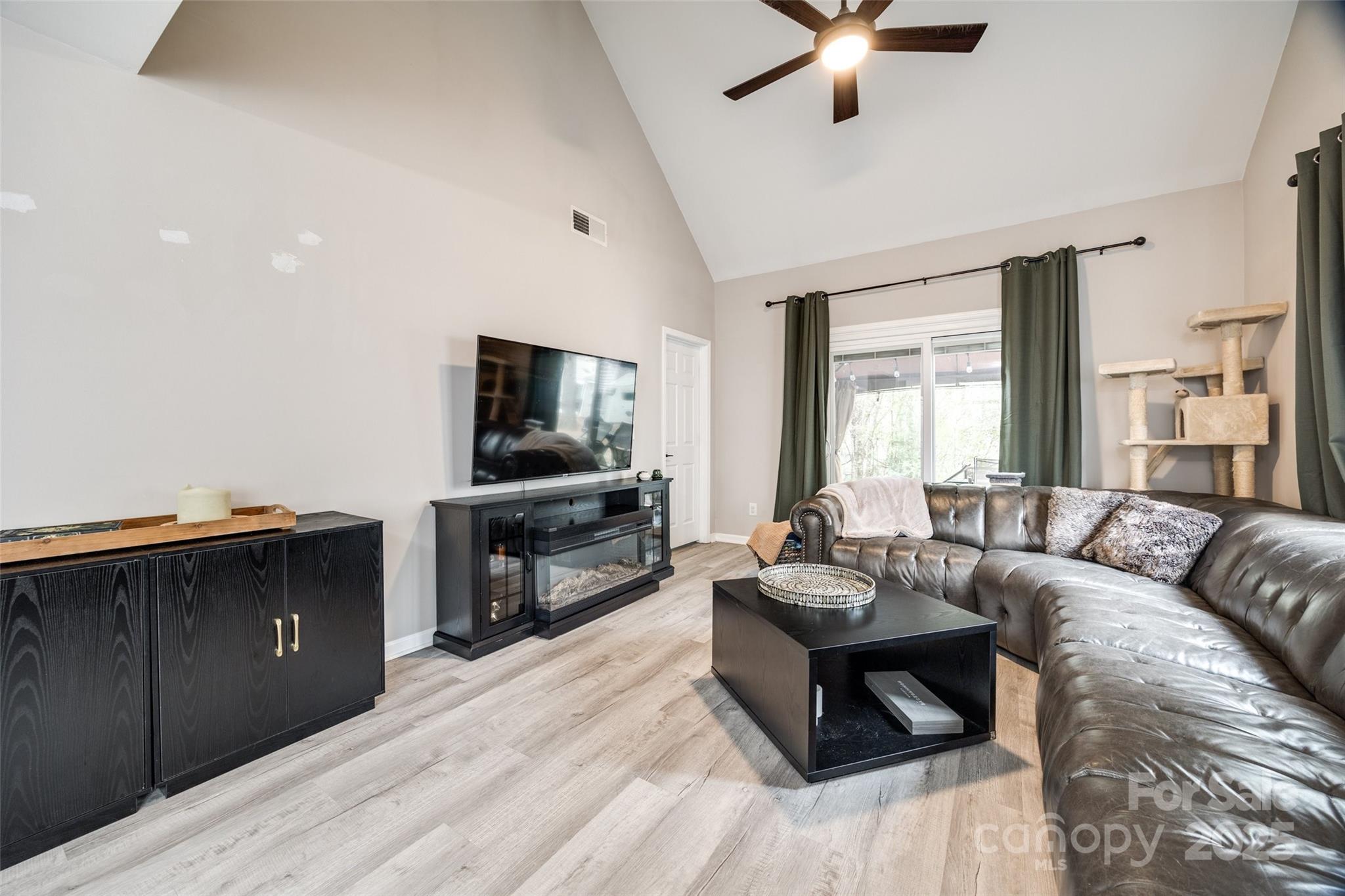 Cole Creek - Residential