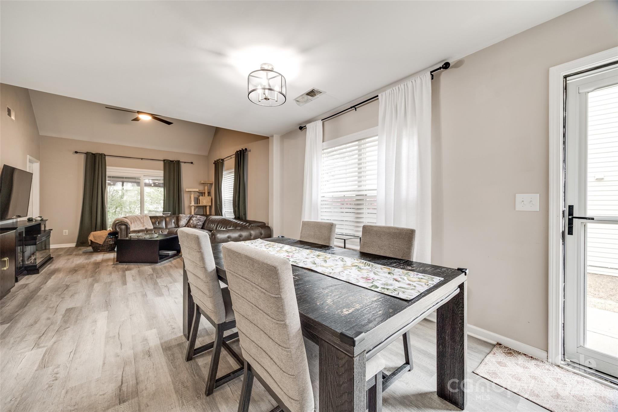 Cole Creek - Residential