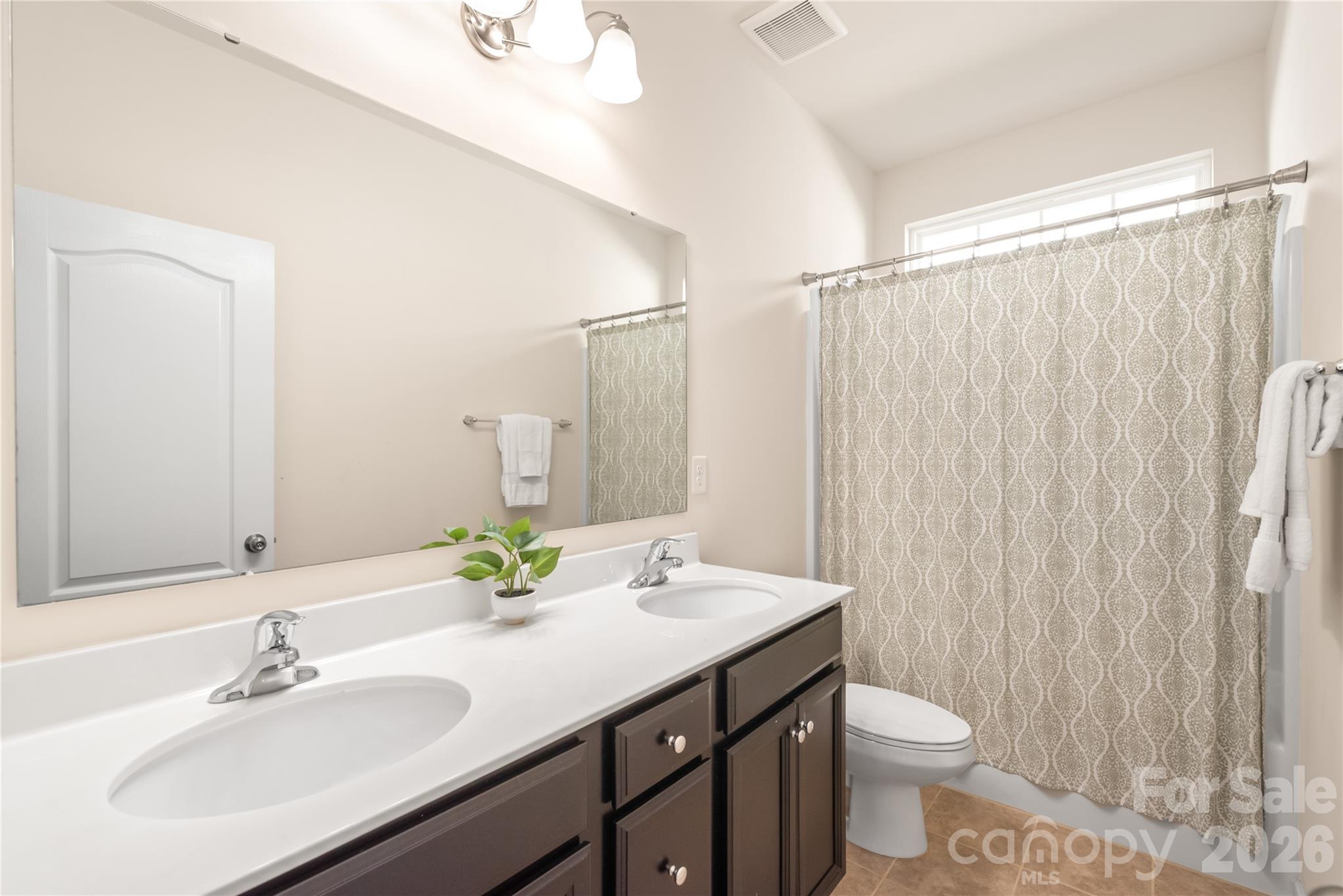 The Conservancy at McLean - Residential