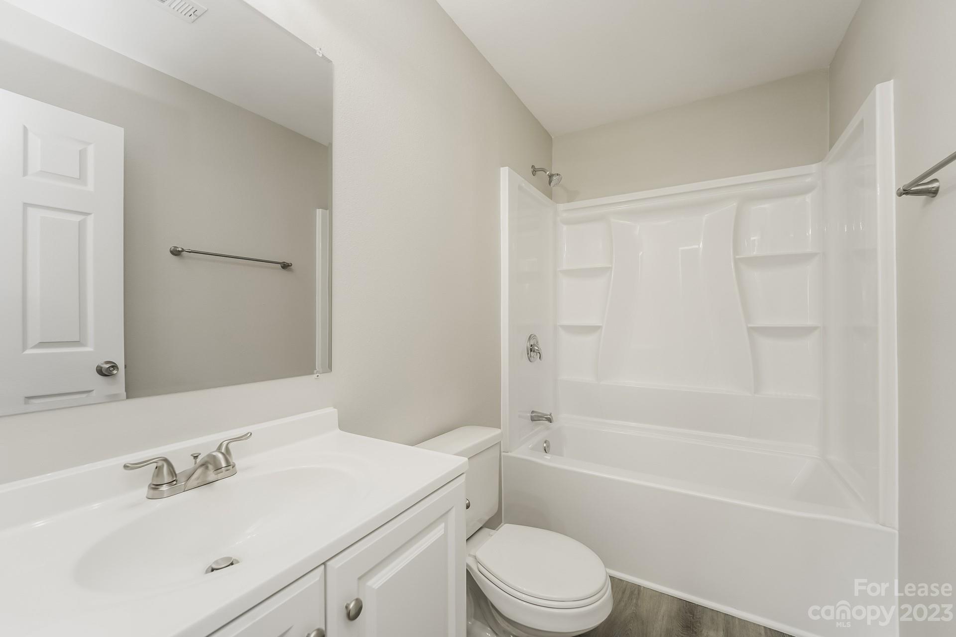 Kingstree - Residential Lease