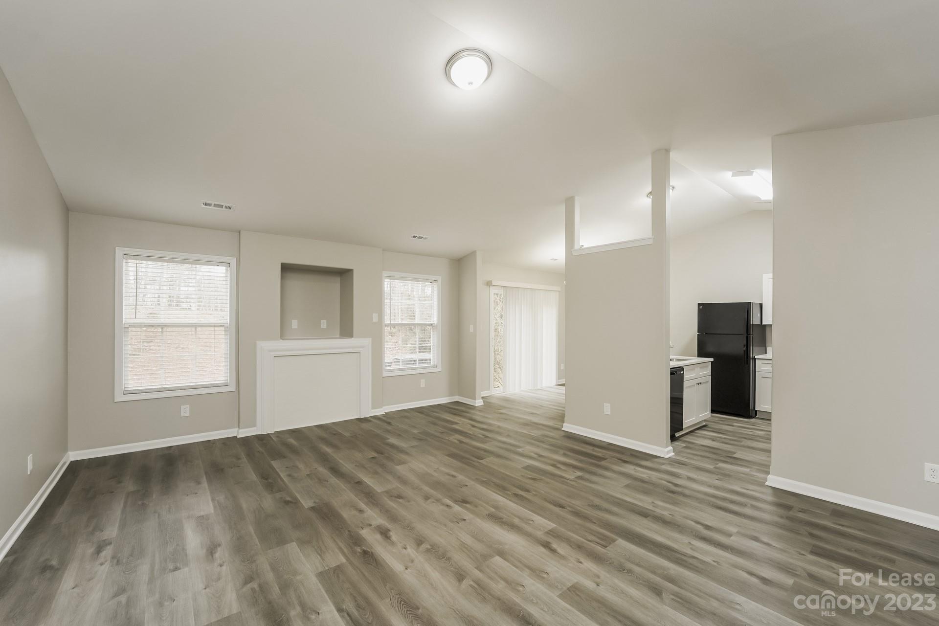 Kingstree - Residential Lease