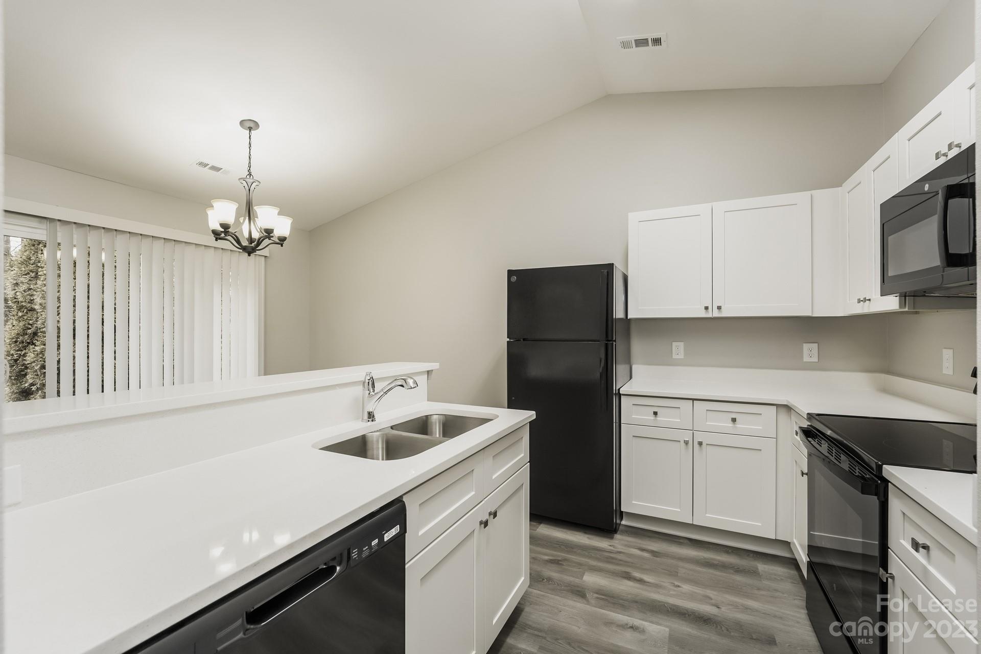 Kingstree - Residential Lease