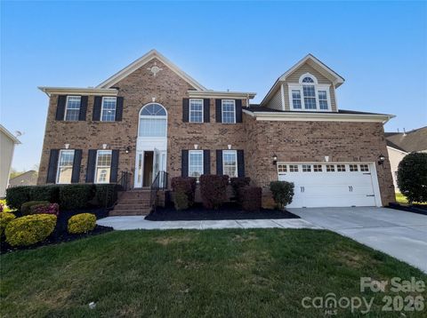Photo of 12914 Cleopatra Drive, Charlotte, NC 28213 (MLS # 4364141)
