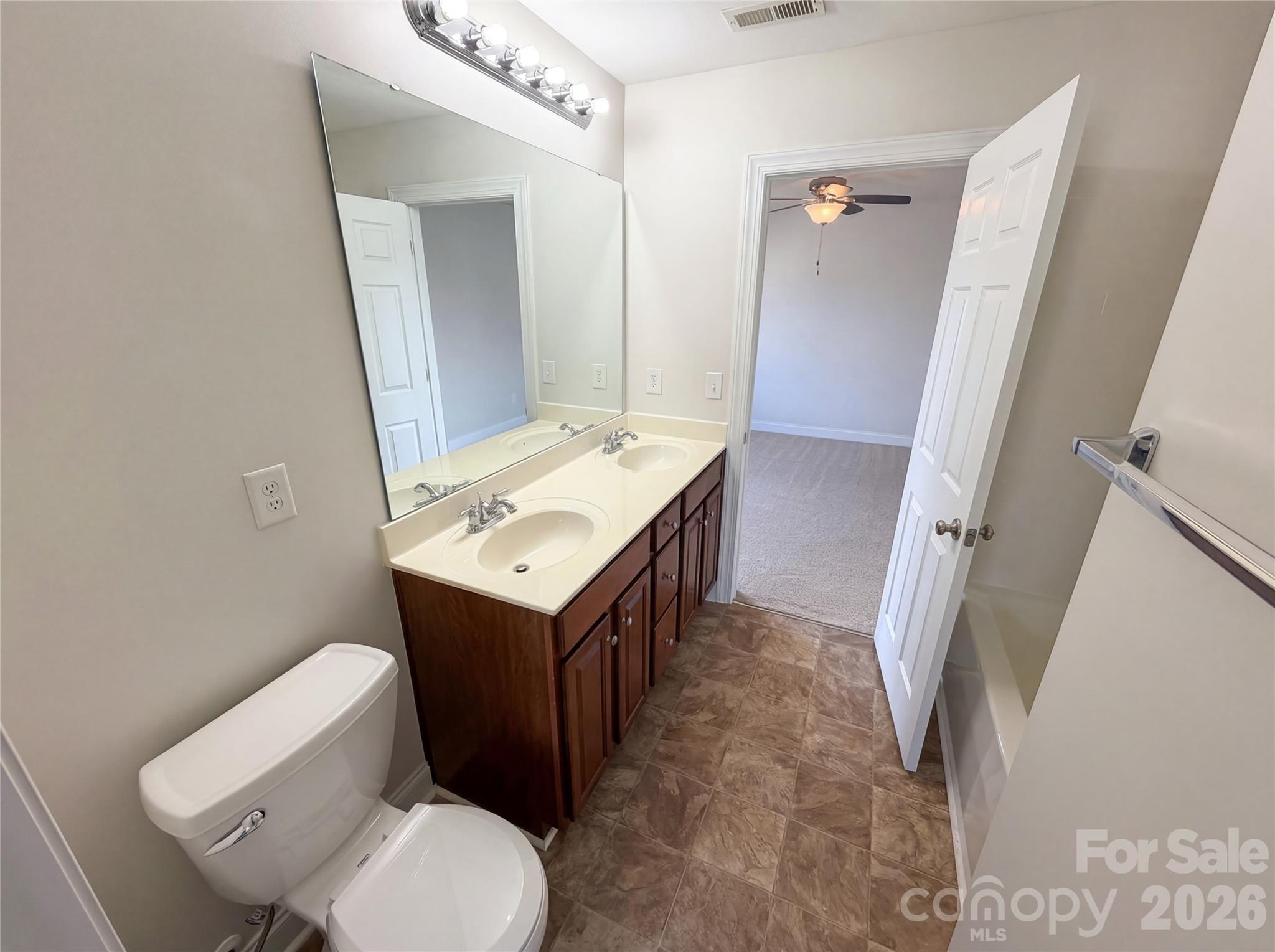 Old Stone Crossing - Residential