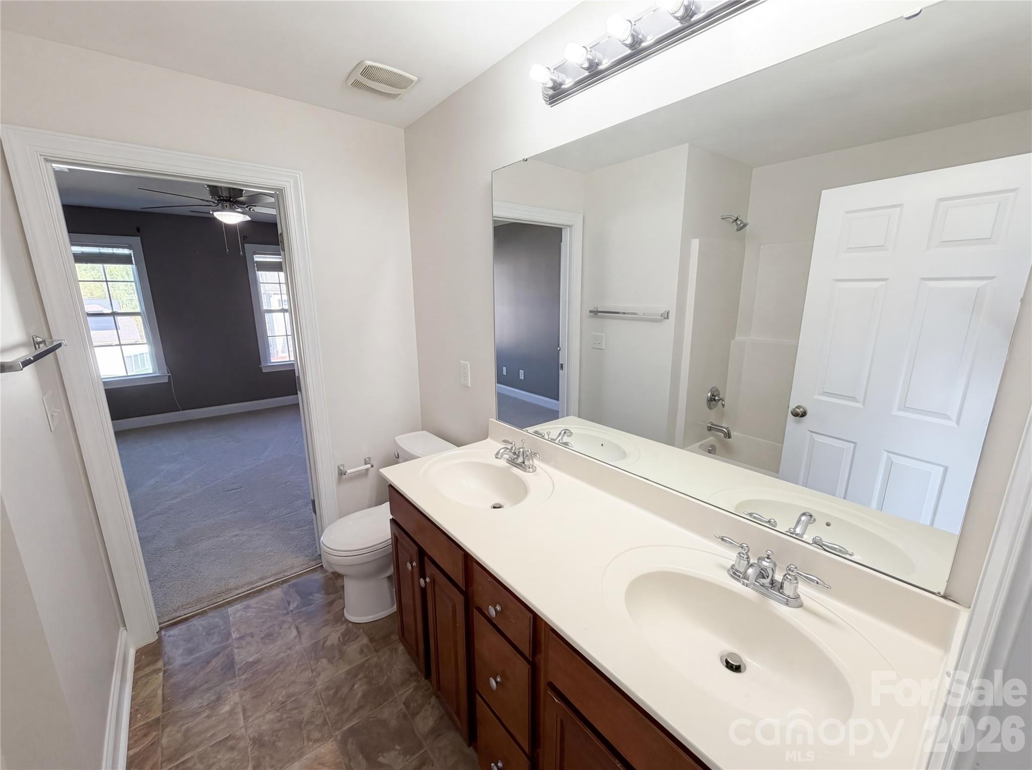 Old Stone Crossing - Residential