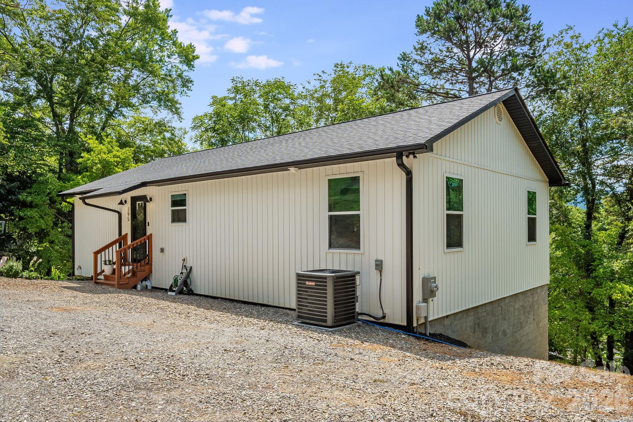 295 Penland Street